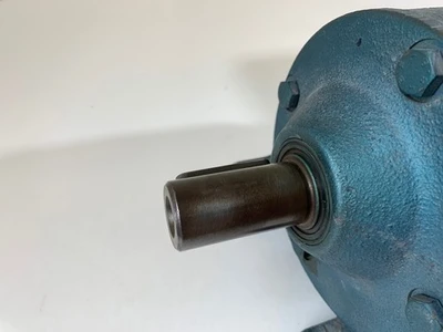 SEW-Eurodrive DFT80K4BMG1HR 0.75kW R40DT80 Gang Reduzierer Bremse V220 Neu