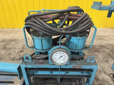 USED VICKERS S10