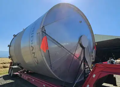 USED 2022 MERIDIAN 304L STAINLESS STEEL TANK