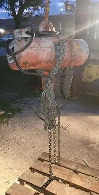 USED CM R