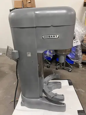 USED 2003 HOBART M-802