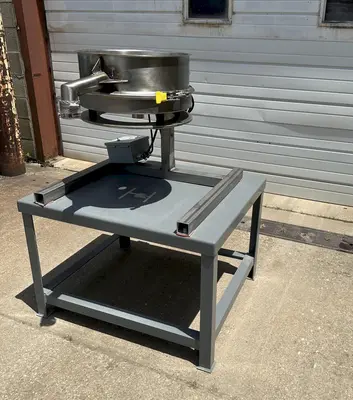 Used CLEVELAND VIBRATOR SEE-2-2BRW Vibratory Screens Ohio US | Portage Packaging Systems, Inc. #1397118