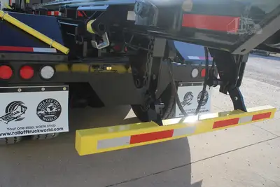 New | in-Stock 2026 INTERNATIONAL HX Conventional trucks Texas US | Roll Off Truck World #1539741