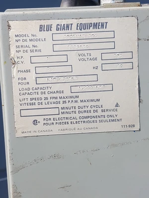 Blue Giant Scissor Lift