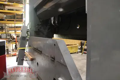 Cincinnati 14' x 350 Ton Hydraulic Press Brake