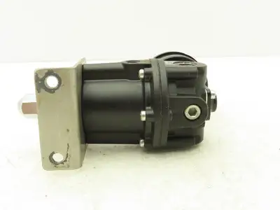 Fairchild 10243 Kendall Pressure Regulator 1-60 PSI Range 500 PSIG Max 3/8" NPT