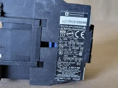 USED TELEMECANIQUE LC1D1210