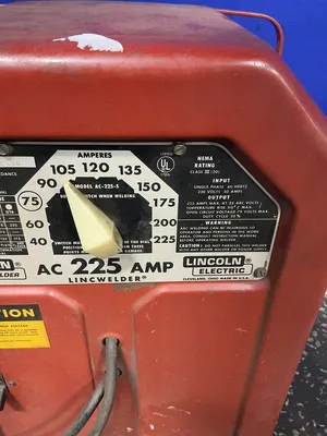 Used LINCOLN ELECTRIC AC2255 Welding Machinery (Other) Ohio US | HGR 24 #1132764