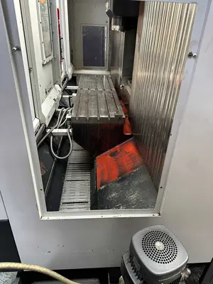 Mazak VTC 200c VMC