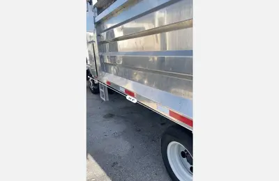 USED 2021 ISUZU NPR