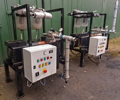 150 m.cu/hr Bush Mink Dry Claw vacuum pumps Type MM 1140 BV 4Kw