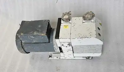 USED 2006 Leybold Trivac D16B
