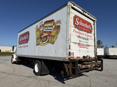 Used 2012 FREIGHTLINER BUSINESS CLASS M2 26' BOX TRUCK Box trucks Ohio US | Miedema Asset Management Group #1709407