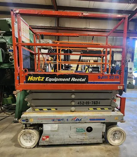 Used SKY-JACK SJIII-3219 Manlifts Michigan US | Midwest Press and Automation #562828
