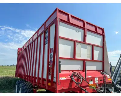 Used MEYER _UNKNOWN_ Silage Wagons Iowa US | Keast Enterprises #1360423