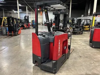 Used 2012 RAYMOND 415C35TT 3-Wheel Stand up Electric Counterbalance Forklifts Illinois US | Somerset Equipment Sales #1546276