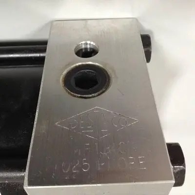USED DESTACO 994MAL-046M-135A-57-11-DS