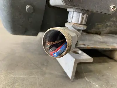 USED APV-CREPACO 8V2