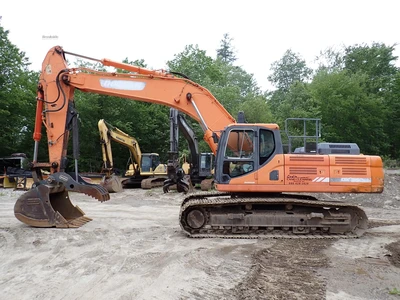 Used 2013 DOOSAN DX350 LC-3 Crawler Excavators Massachusetts US | Brookside Equipment Sales #1422139