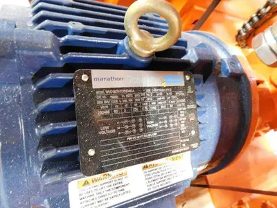 USED SATURN OVERHEAD EQUIPMENT 30,000 POUND HOIST