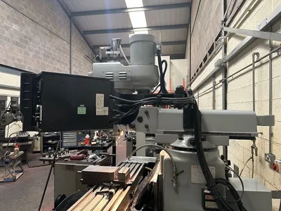 2014 XYZ smx3000 Vertical Mills | Charter Auctions (6)