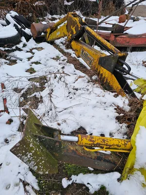 KELLEY FARM EQUIPMENT BACKHOE ATTACHMENT Attachment | Iron Listing (2)