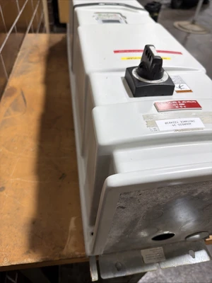 USED Johnson Controls VS3-040-4-N1B-3