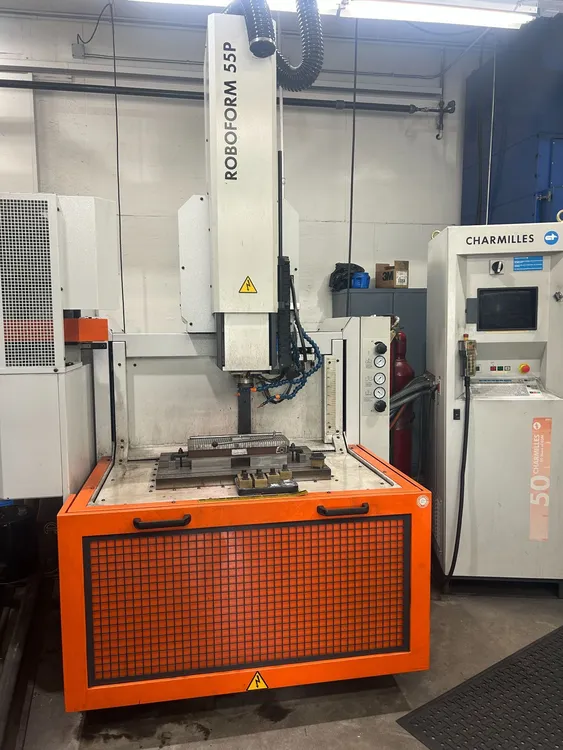 Used 2002 CHARMILLES ROBOFORM 55P EDM Sinkers Illinois US | Advanced Capital Equipment #302963