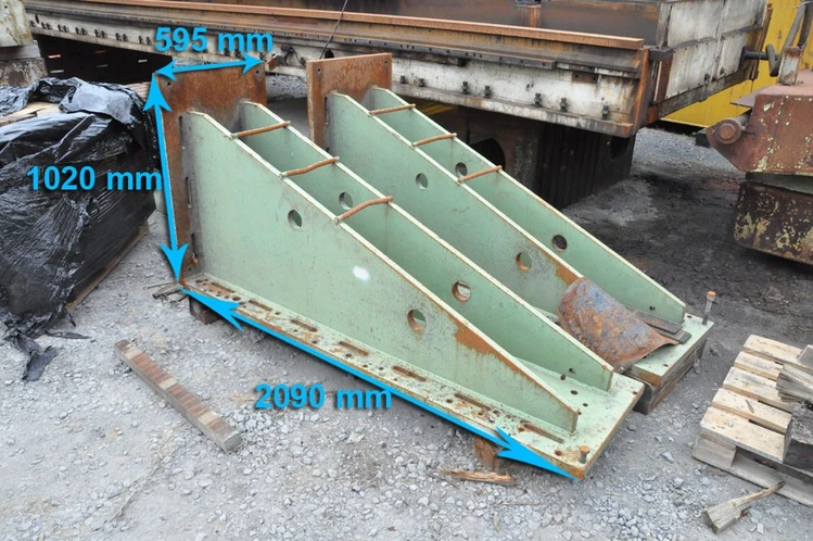 Used CLAMPING BRACKET 2090 Angle Plates BE | Apt International N.V #366374