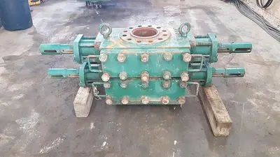 USED HYDRIL SENTRY 7 1/16" 5M DOUBLE RAM BOP