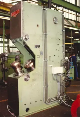 USED HAEUSLER FLANGING MACHINE