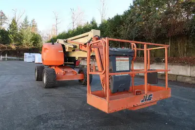 USED 2006 JLG 450AJ