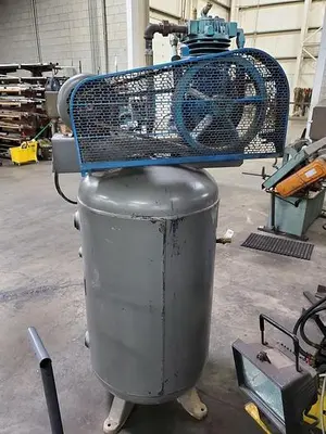 Used 1988 DAYTON 3Z967A-MODIFIED Lubricated Reciprocating Air Compressors Pennsylvania US | Hildebrand Machinery Co. #1485935