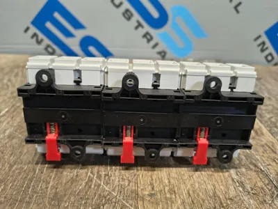 SCHNEIDER ELECTRIC IEC/EN 60947-3 Disconnect Switch | ESS Industrial Equipment Sales (5)