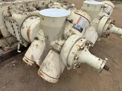 White Superior MH-64 Compressor Frame SN 336670 and 9.5" x 9.5" x 5.75" x 5.75" cylinders