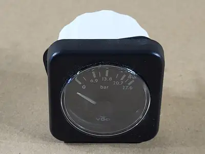 24V, 0-72PSI Pressure Gauge 1051308 w/ Bulb & Holder