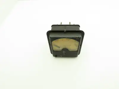 General Electric 8AD7KLA3/AD-7 AC Kilowatts Meter 0-7500 Vintage