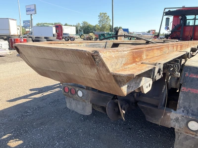 Used 2004 MACK GRANITE 713 Rolloff Trucks Michigan US | Miedema Asset Management Group #1484149