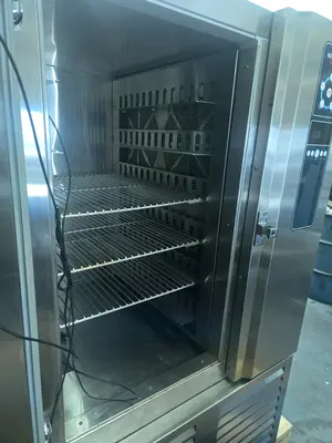 Used _UNKNOWN_ QC40B Freezers California US | TNT Industrial #1516808