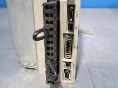 New | in-Stock YASKAWA ELECTRIC SGDV1R9D11A002000 Servo Drives Ohio US | HGR 24 #797562