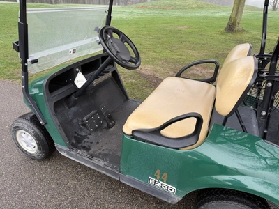 (1) 2017 E-Z-Go golf cart with a Kawasaki gas engine, model 625111G01, does not include Club canopy,...