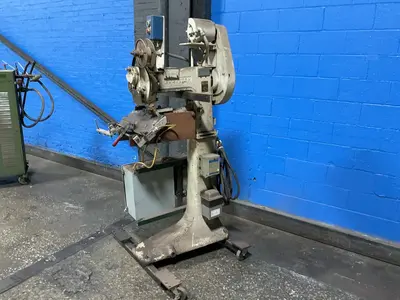 Used BOSTITCH 813AW Miscellaneous Packaging Equipment Ohio US | HGR 24 #1328408