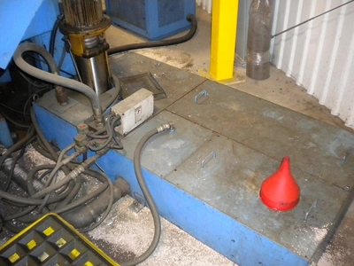 USED 1989 MAZAK SLANT