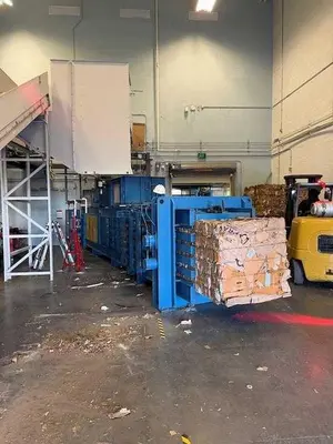 USED IPS WIDE MOUTH HORIZONTAL AUTOTIE BALER WITH SHEAR BLADE 30HP 8" CYLINDER AT864-30