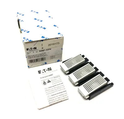 New | in-Stock EATON FINGER PROTECTION/CONTACT BARRIER KIT FOR CIRCUIT BREAKERS 3-POL Circuit Breakers | Maverick Industrial Sales #1111496