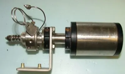 QTY. 1. VICI VALVE 6 PORT WITH VICI A90 AIR ACTUAT...