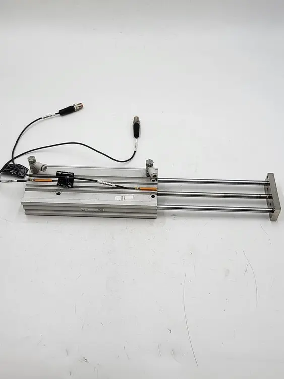 Used SMC SMC MGPL12-125Z CYL, COMPACT GUIDE, BALL BRG Pneumatic Cylinders | ND Industrial Surplus #1215860