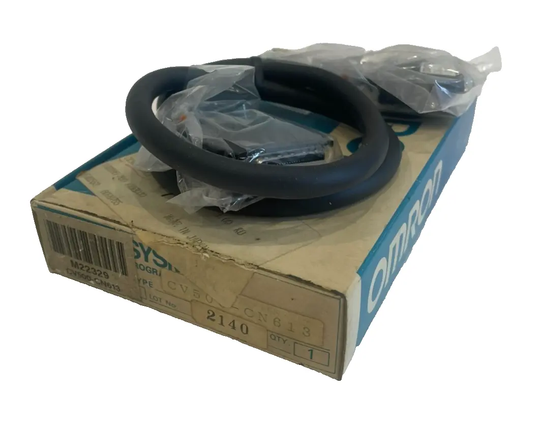 NEW OMRON CV500-CN613 PROGRAMMABLE CONNECTING CABLE CV500CN613