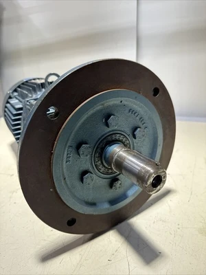 USED SEW-EURODRIVE RF57DT90L2