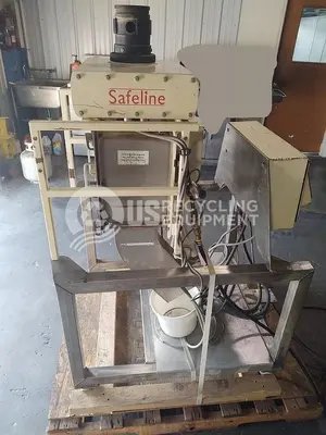 USED SAFELINE METAL DETECTOR